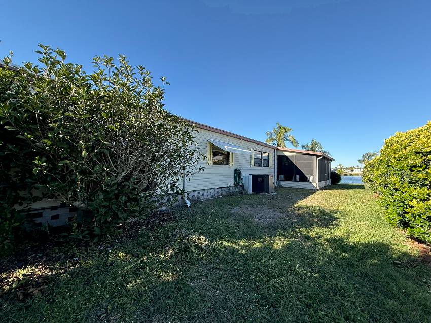 7924 Desota Dr a Ellenton, FL Mobile or Manufactured Home for Sale